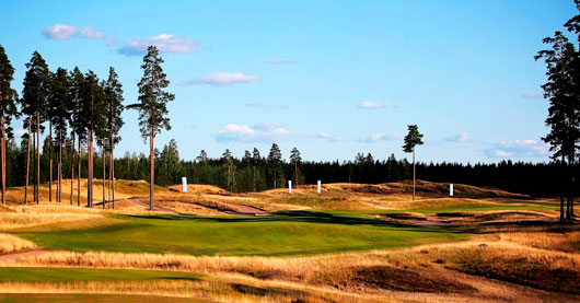 Supergolf.fi - Uusi kenttä! Vierumäen Cooke Supergolf -kentäksi Vuonna 2006  avattu Cooke-kenttä on championship-tason kenttä. Kentän pääsuunnittelija  Graham Cooken periaatteena on ollut, että golfin pelaamisen ilo tulee olla  yhtäläinen kaikille